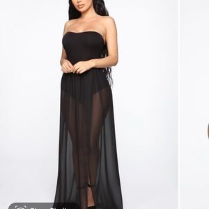 FASHION NOVA Exhibit A Dress M NWOT